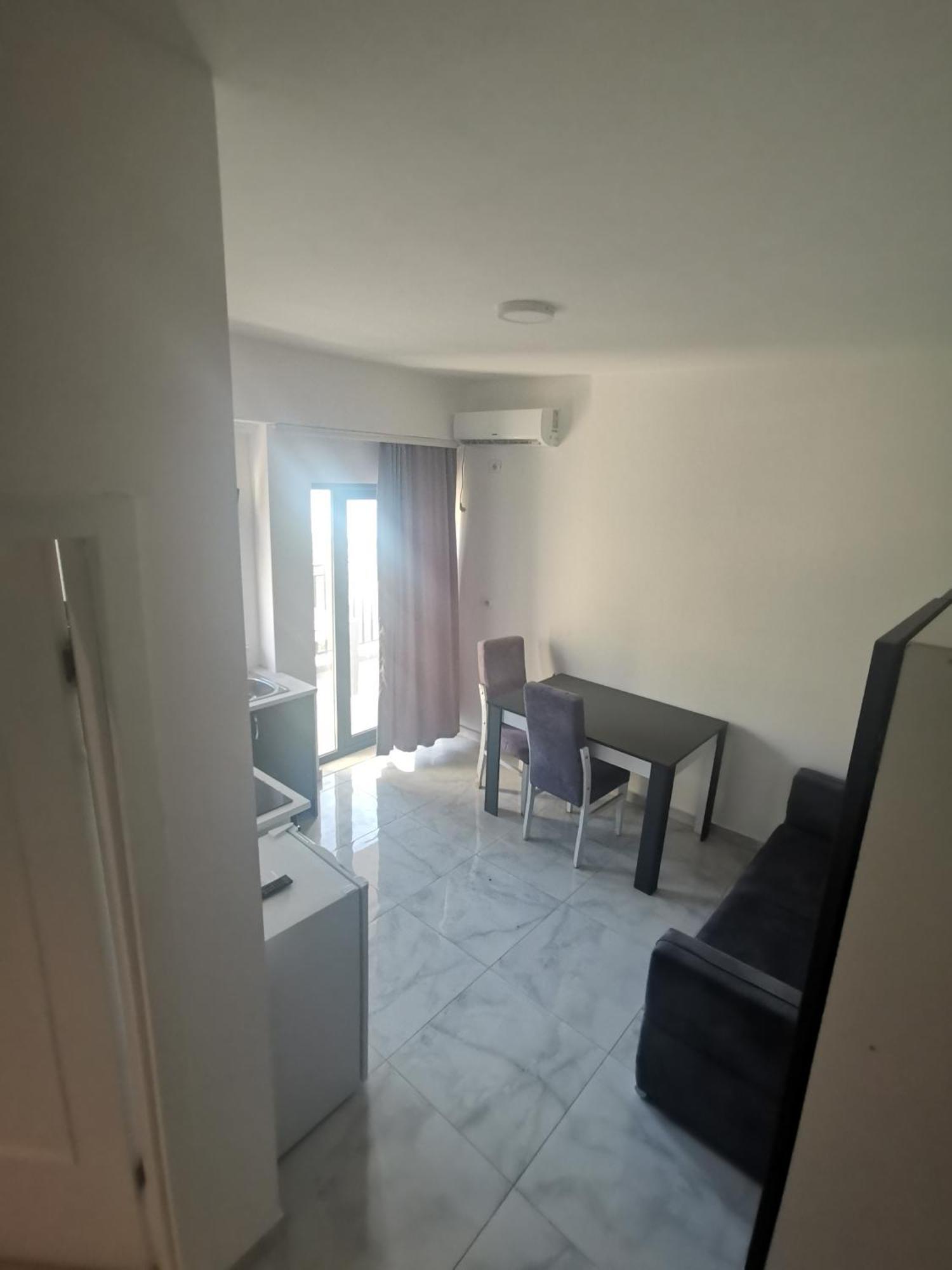 Davids Apartments Sarandë 외부 사진
